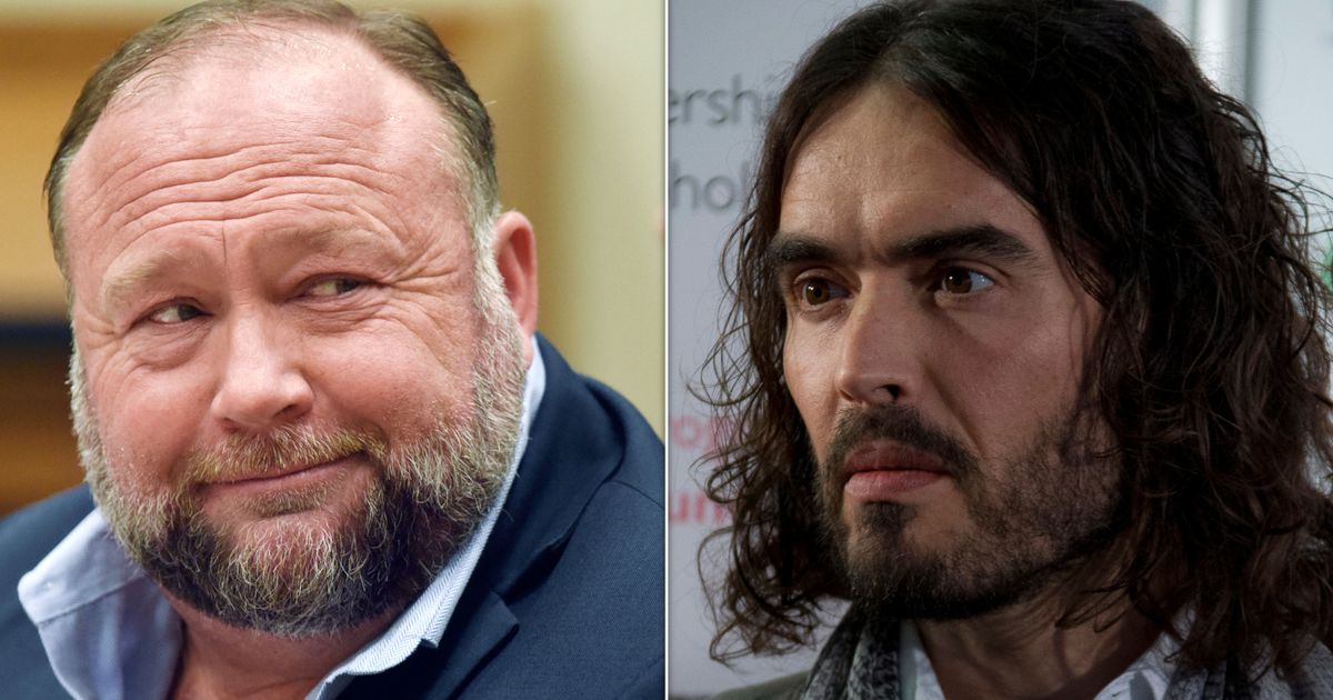 Alex Jones' Typo Makes His Support Of Russell Brand Look Very Silly