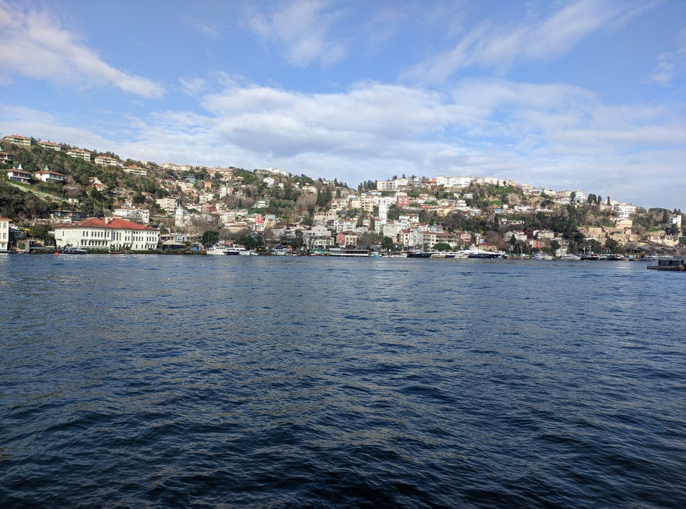 Το Ortaköy ή Μεσαχώρι (Orta=μέση και köy=χωριό).