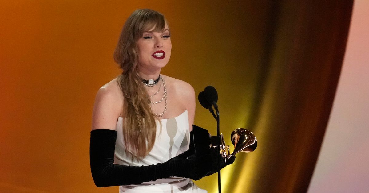 Taylor Swift Fans Mock NY Post For Sexist Shading Of Her Grammys Speech