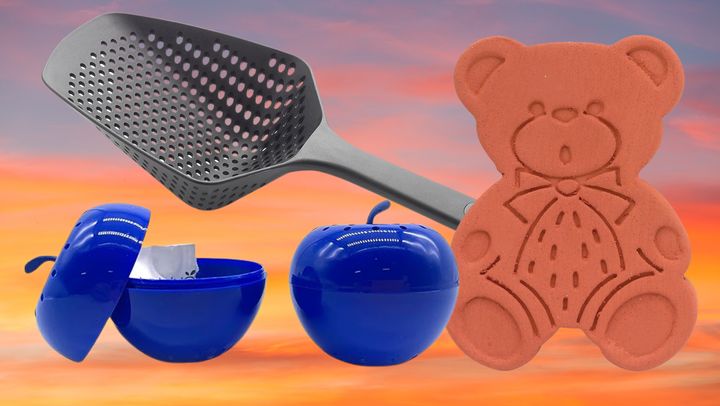  A terra-cotta bear, BluApple freshness saver balls and a nylon colander strainer spoon
