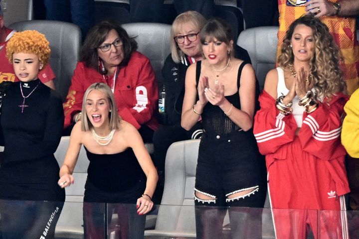 Ice Spice, Ashley Avignone, Taylor Swift and Blake Lively root for the Chiefs.
