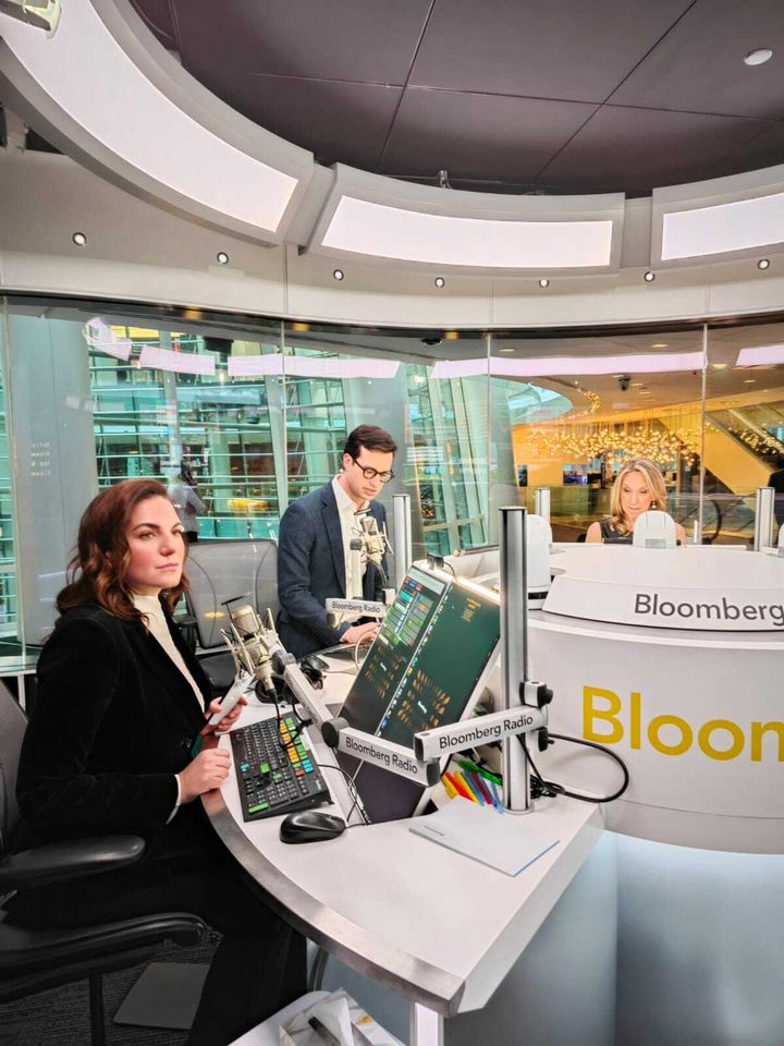 Συνέντευξη στο ραδιόφωνο του δικτύου Bloomberg