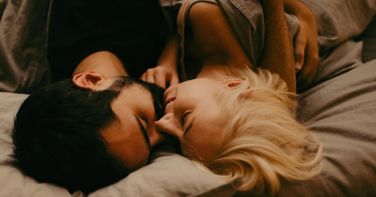 We're Sex Therapists. Here Are 7 Things We'd Never Do In The Bedroom.