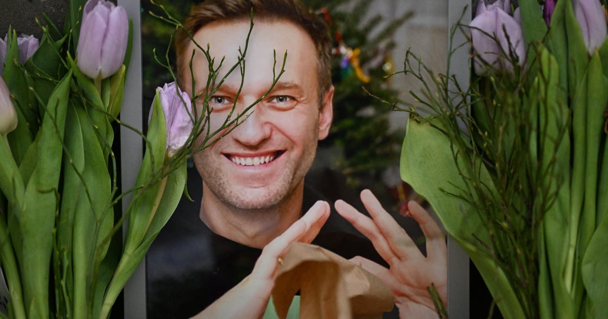 Alexei Navalny's Mother Sues To Retrieve Son's Body In Russian Court