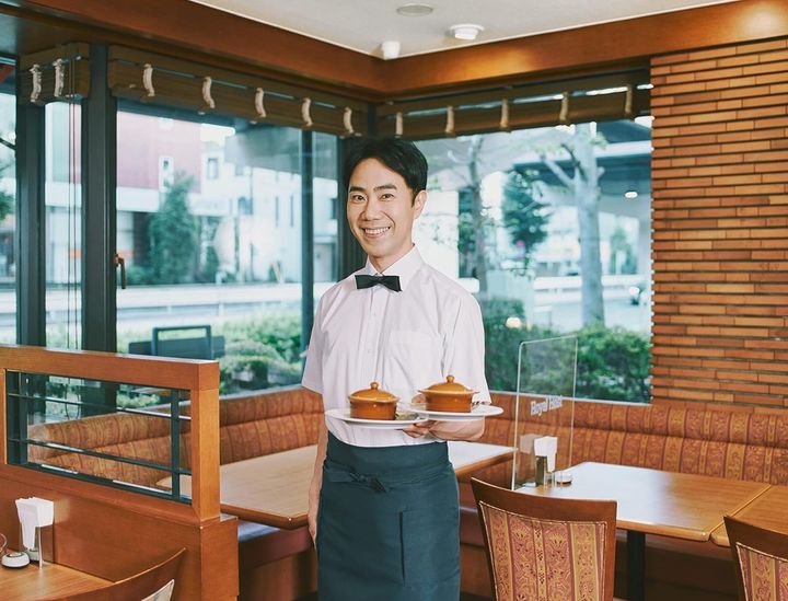 藤井隆さん「Music Restaurant Royal Host」のジャケット写真