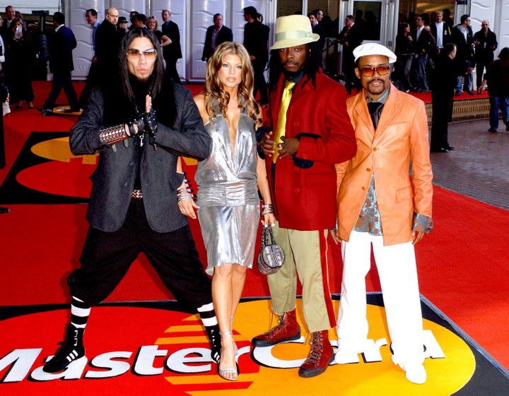 Brit Awards 20 Years Ago Best Photos From The 2024 Ceremony HuffPost brit-awards-20-years-ago-best-photos-from-the-2024-ceremony-huffpost