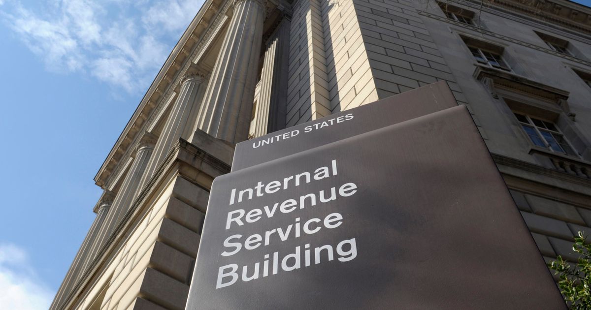 IRS Launches Crackdown On 125,000 Wealthy ‘Non-Filers’