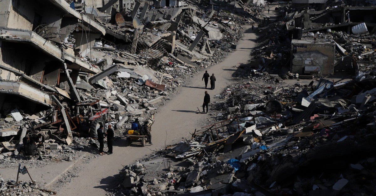 U.S. Military Planes Drop Thousands Of Meals Into Gaza In Humanitarian Aid Operation U.S. Military Planes Drop Thousands Of Meals Into Gaza In Humanitarian Aid Operation