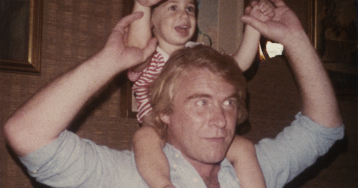 This Crime Conspiracy Docuseries Is The Top Show On Netflix Right Now