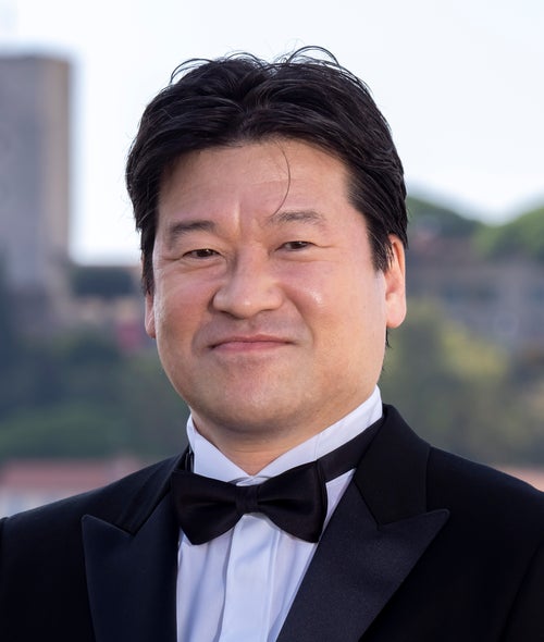 佐藤二郎画像 佐藤二朗さんの「今んとこ、生きてて一番嬉しいこと」がグッとくる。その内容に共感と反響が広がる | ハフポスト アートとカルチャー