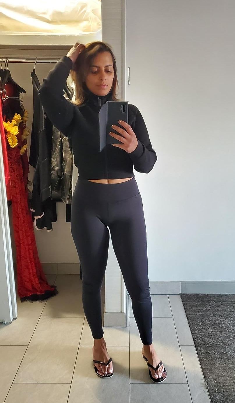 Heidi & Tara | Amazon Fashion on TikTok | Gym outfit, Yoga pants with  pockets, Black leggings