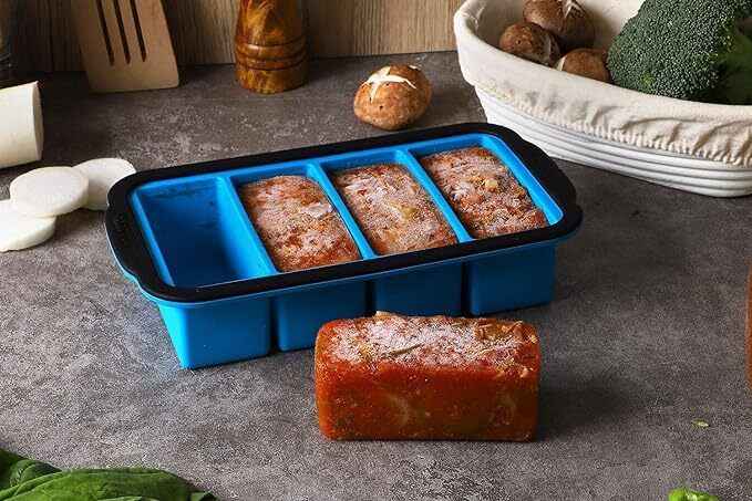 Reviewers freeze everything from soup to homemade dog food in these convenient trays.