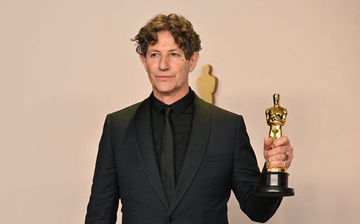 The Zone Of Interest Director Jonathan Glazer Speaks Out On Gaza In Oscars Speech | HuffPost UK Entertainment