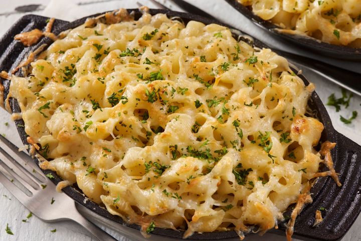 Baked Creamy White Cheddar Shells and Cheese