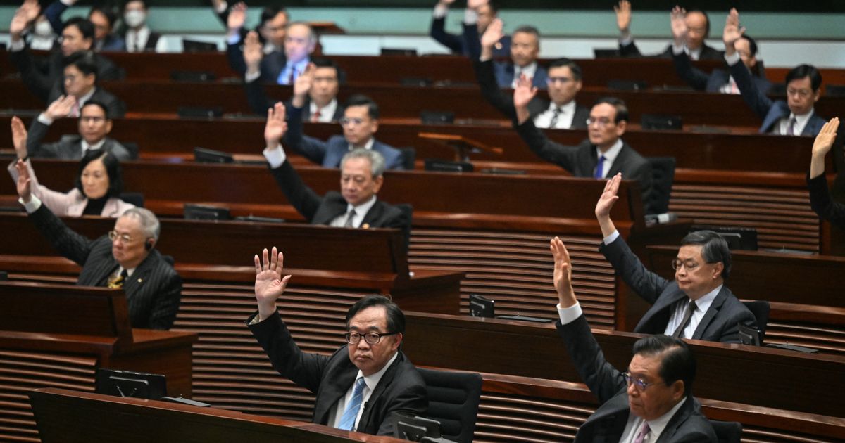 Les législateurs de Hong Kong approuvent une loi qui donne au gouvernement plus de pouvoir pour freiner la dissidence