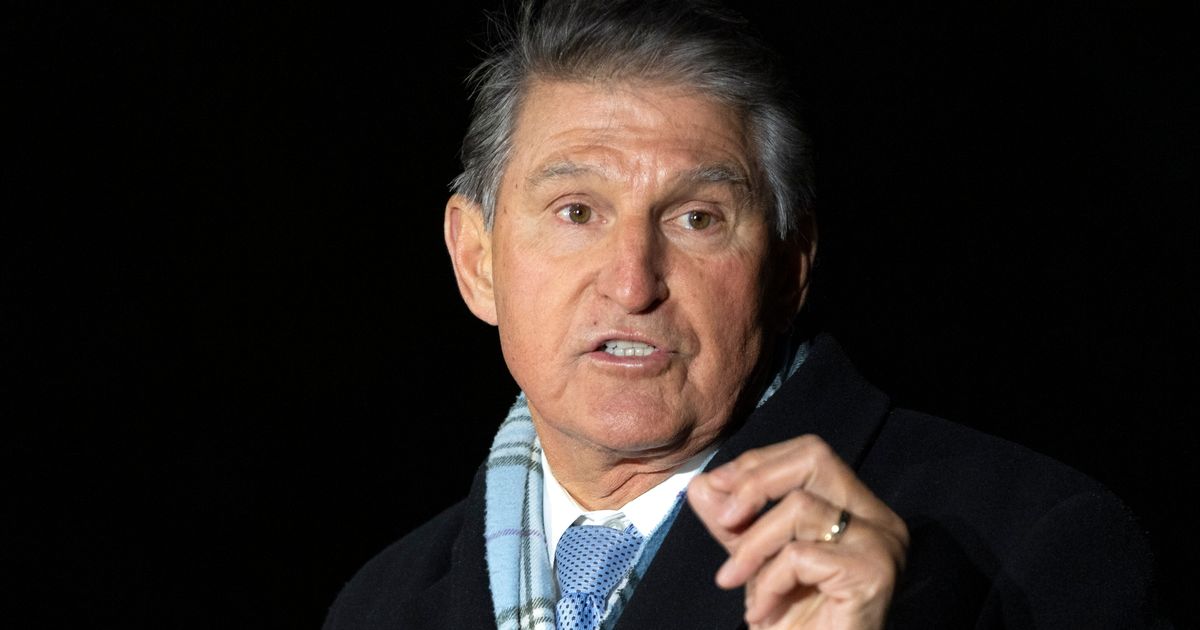 Manchin Says Ukraine War Could Be 'Worst Atrocity In History' If U.S. Doesn't Help Kyiv