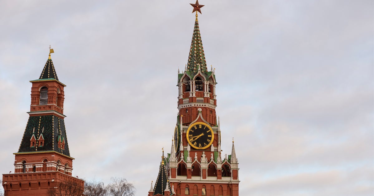 Gunmen In Combat Fatigues Fire On Crowds At Moscow Concert Hall, Big Blaze Follows Gunmen In Combat Fatigues Fire On Crowds At Moscow Concert Hall, Big Blaze Follows