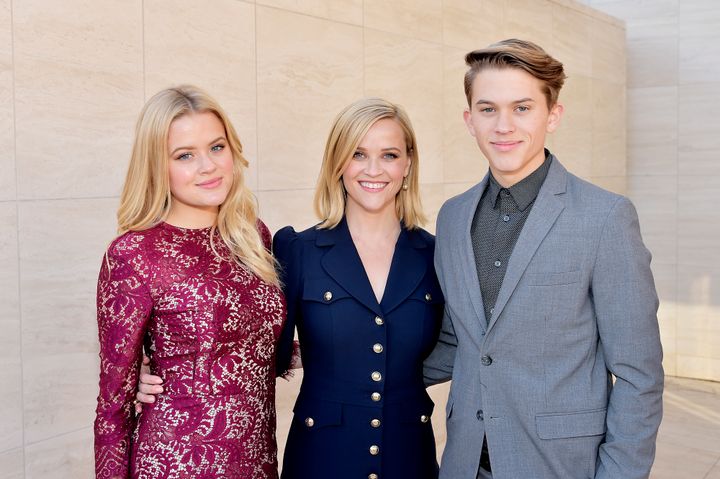 Ava Phillippe, Reese Witherspoon, and Deacon Phillippe in 2019.