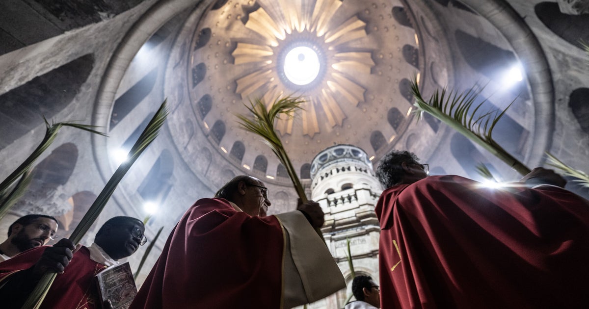 Thousands of Faithful Celebrate Palm Sunday In Jerusalem Against A Backdrop Of War Thousands of Faithful Celebrate Palm Sunday In Jerusalem Against A Backdrop Of War