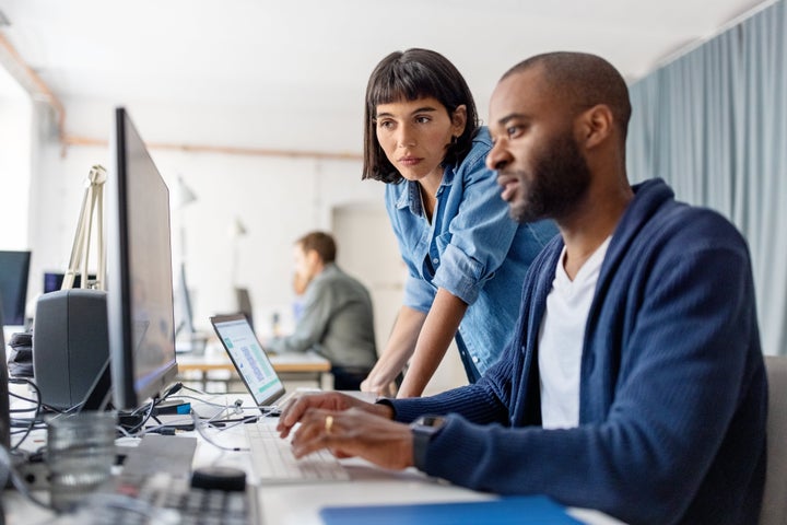 The 9 Germiest Places In An Office 2 A medical physician said "over 3,000 organisms can be found per square inch on a keyboard."
