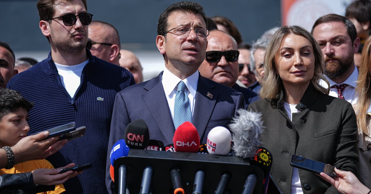 Алкоголь на пляже. Гид напился. Пьют ли в турции. Турецкая дондурма. Вакифли турция.