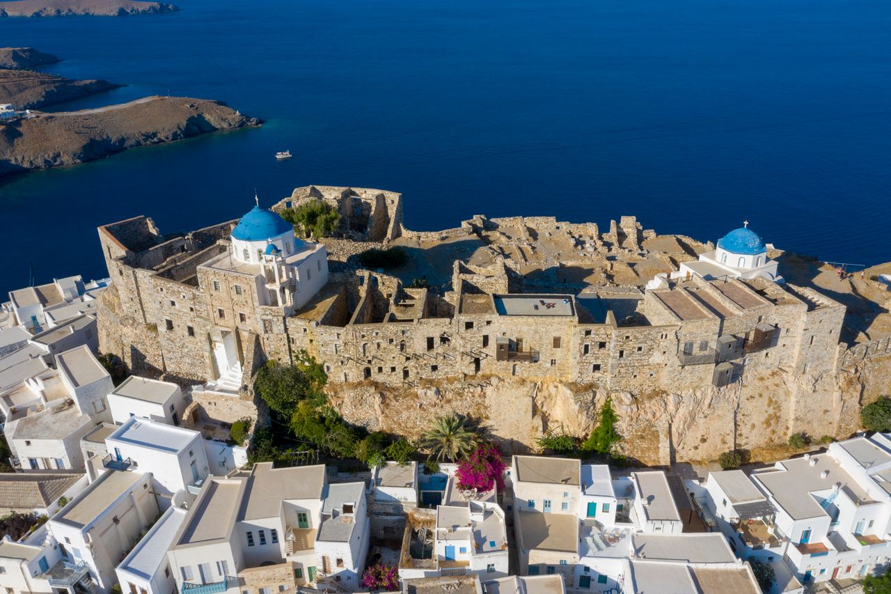 Greece, Dodecanese Islands, Astypalaia, Chora Astypalaia (Astypalaia Town) and Medieval Castle