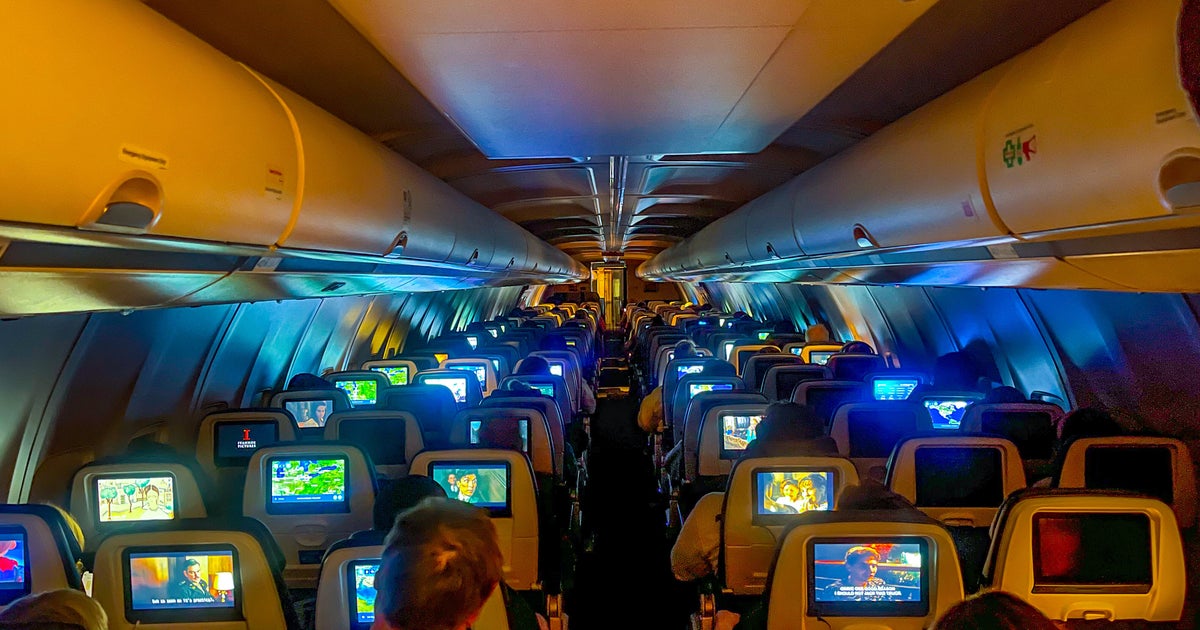 This Is Why Switching Seats On A Plane Can Be Dangerous HuffPost UK Life
