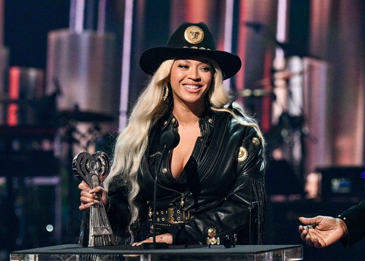 Beyoncé accepts the Innovator Award at the 2024 iHeartRadio Music Awards.