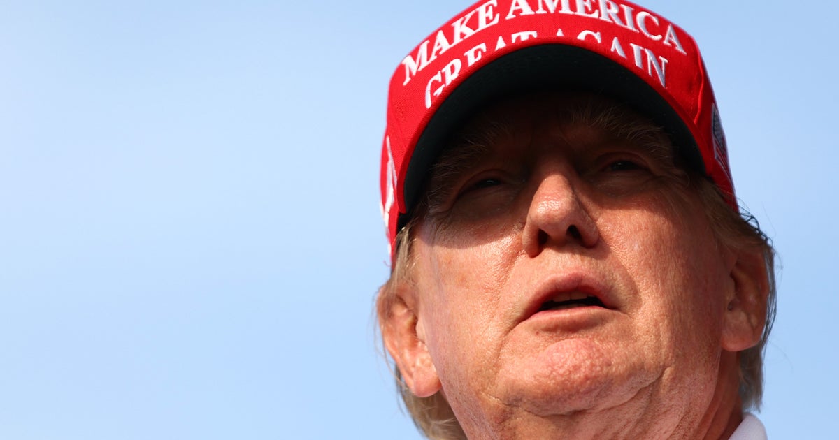 Trump Tells Donors He'll Keep Cutting Taxes, Only Wants Immigrants From 'Nice' Countries