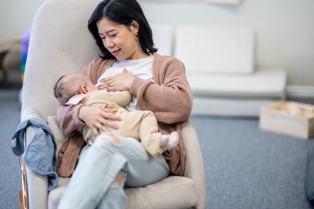 3 Ways To Prioritise Yourself, Even If You're Breastfeeding Right Now