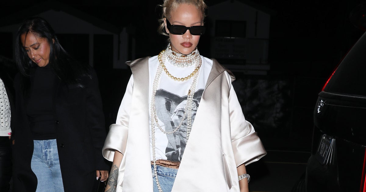 Rihanna Proves She's Just Like Us With Candid Statement About Motherhood - Vimarsana News