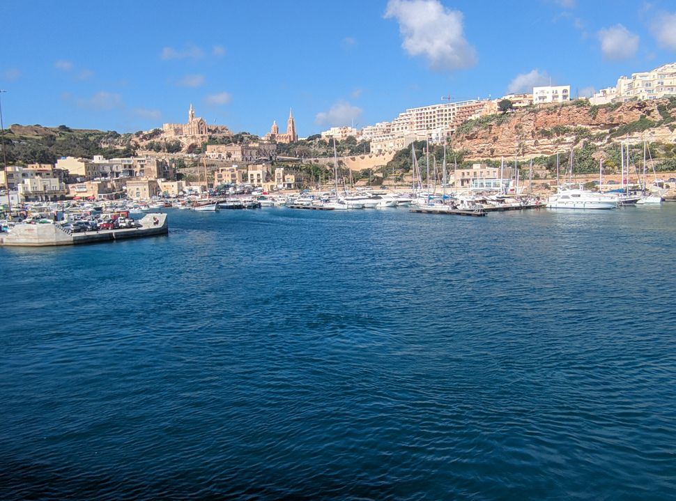 Το λιμάνι Mġarr στο Γκόζο.