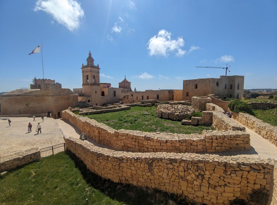To φρούριο Citadella με την παροναμική θέα.