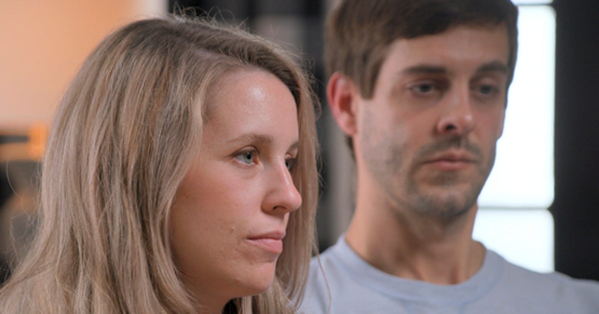 Jill Duggar Dillard y su esposo dicen que su cuarto hijo nació muerto Jill Duggar Dillard y su esposo dicen que su cuarto hijo nació muerto