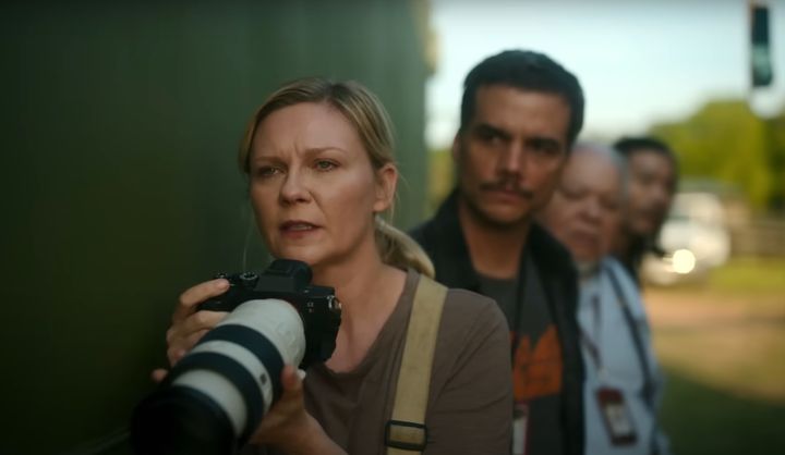 Kirsten Dunst takes the lead in the new action thriller Civil War