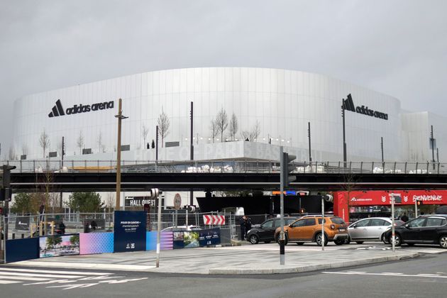 Η Adidas Arena χτίστηκε για να φιλοξενήσει τους αγώνες Μπάντμιντον και Ρυθμικής Γυμναστικής.