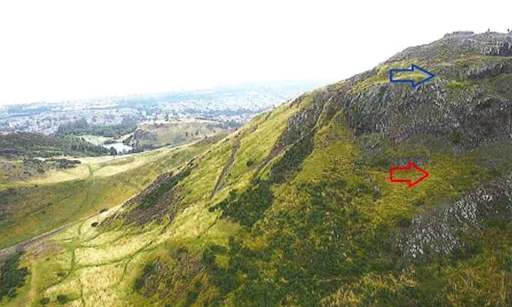 A photo of Arthur’s Seat used by the prosecution in Anwar’s murder trial. The arrows show the clifftop where Javed was hiking (blue) and the spot where she was found, 50 feet below (red).
