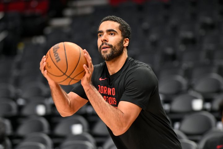 Jontay Porter of the Toronto Raptors warms up before the game against the Portland Trail Blazers at the Moda Center on March 09, 2024 in Portland, Oregon. (Photo by Alika Jenner/Getty Images)