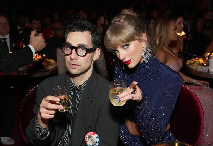 Jack Antonoff and Taylor Swift at last year's Grammys