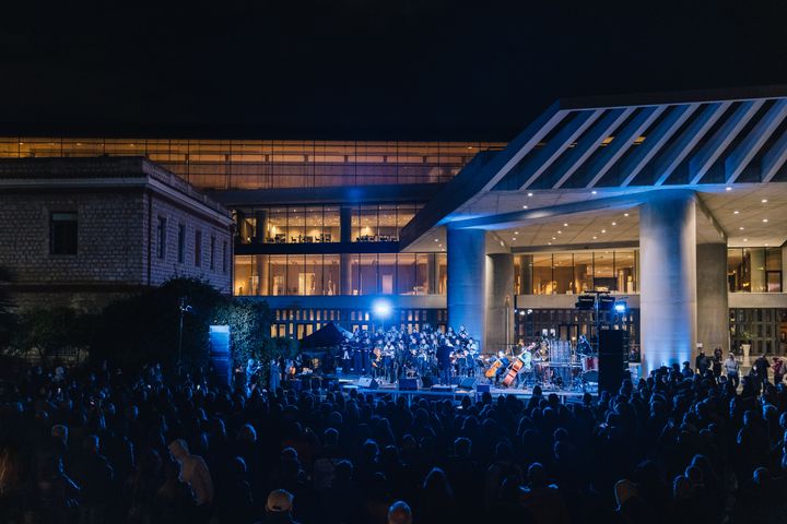 Στιγμιότυπα εκδηλώσεων που έλαβαν χώρα τον Απρίλιο του 2022 στο Μουσείο Ακρόπολης, στο πλαίσιο της συμμετοχής του στο 1ο Φεστιβάλ Λατρευτικής Μουσικής.