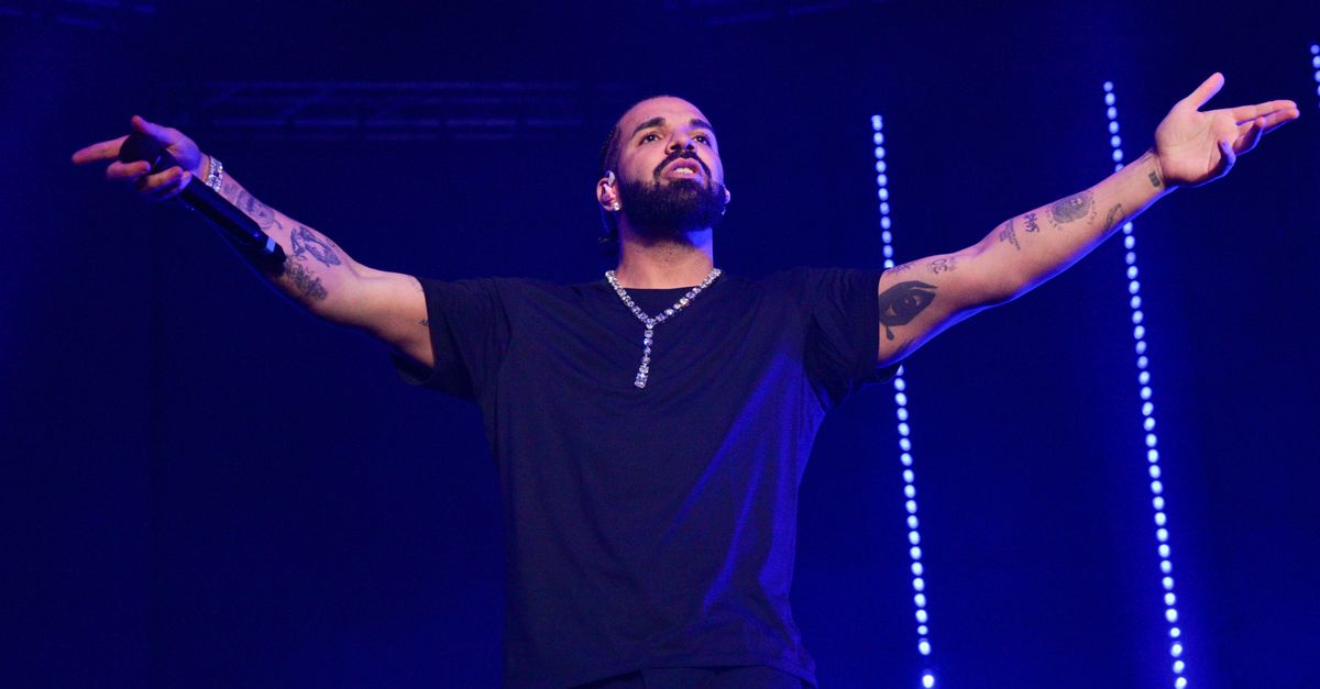It Feels Like Everyone Is Against Drake Right Now. Good.