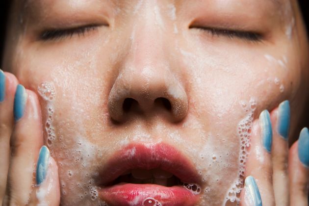 This Is Exactly How Many Seconds You're Supposed To Spend Washing Your
Face