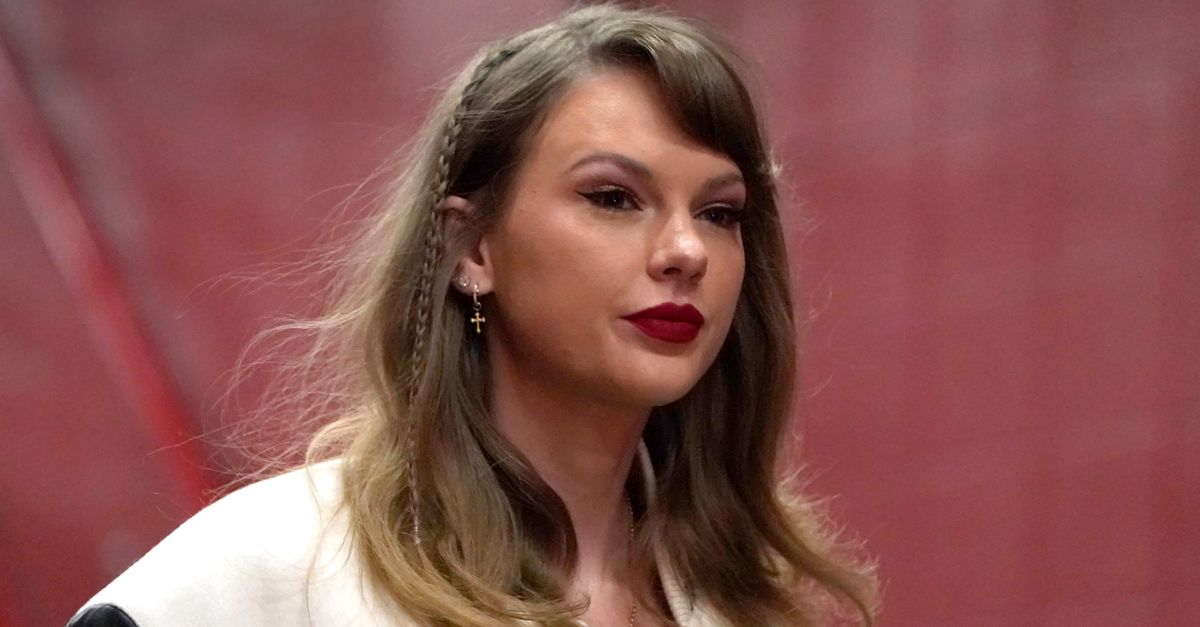 Magazine Publishes Anonymous Taylor Swift Review, Citing Potential Threats From Fans