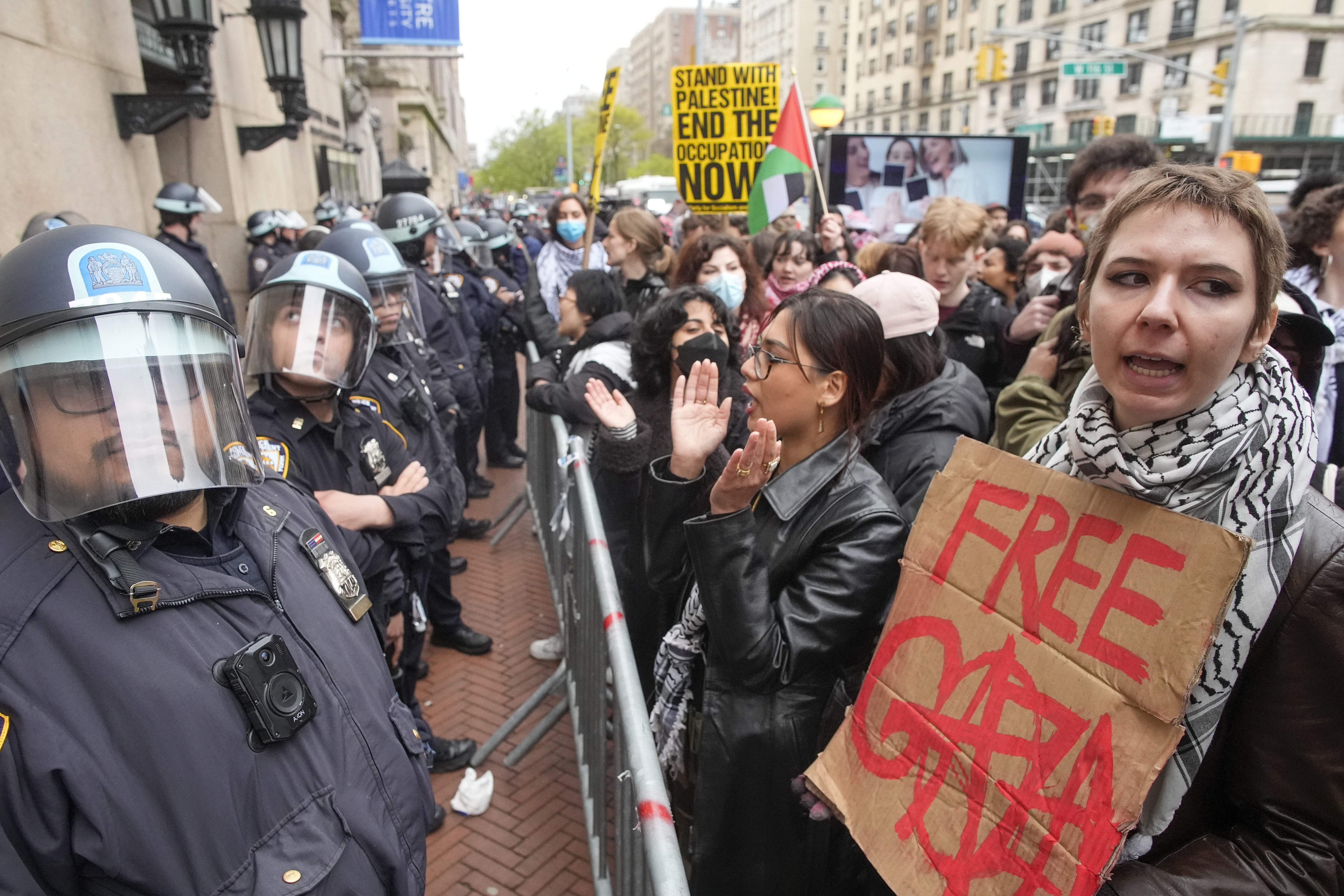 Columbia Cancels In-Person Classes As Pro-Palestinian Demonstrations ...