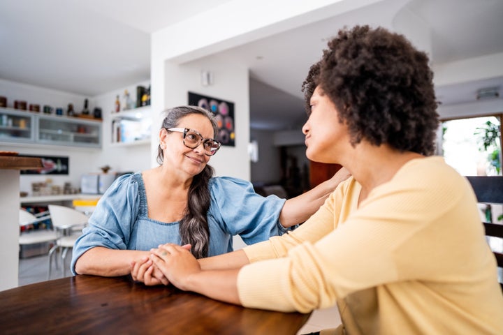 Receiving a heartfelt apology from your parent can be validating and healing. 