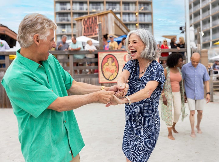 6 Ways Busy People Can Unplug And Unwind For A Stress-Free Beach Vacation 4 66295aab2300002c1abc45bb