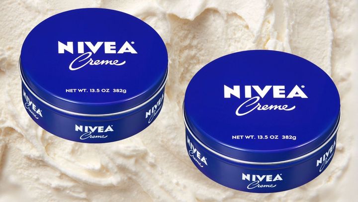 The Nivea Creme is enriched with provitamin B5 and glycerin to nourish and hydrate.