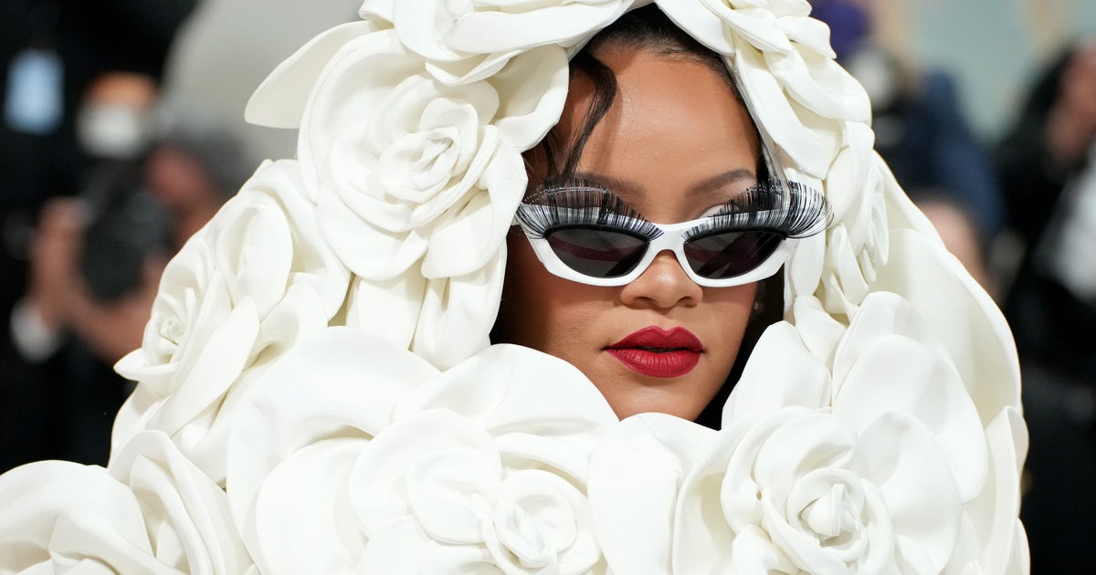 The Villain Of This Year's Met Gala? The Flu.