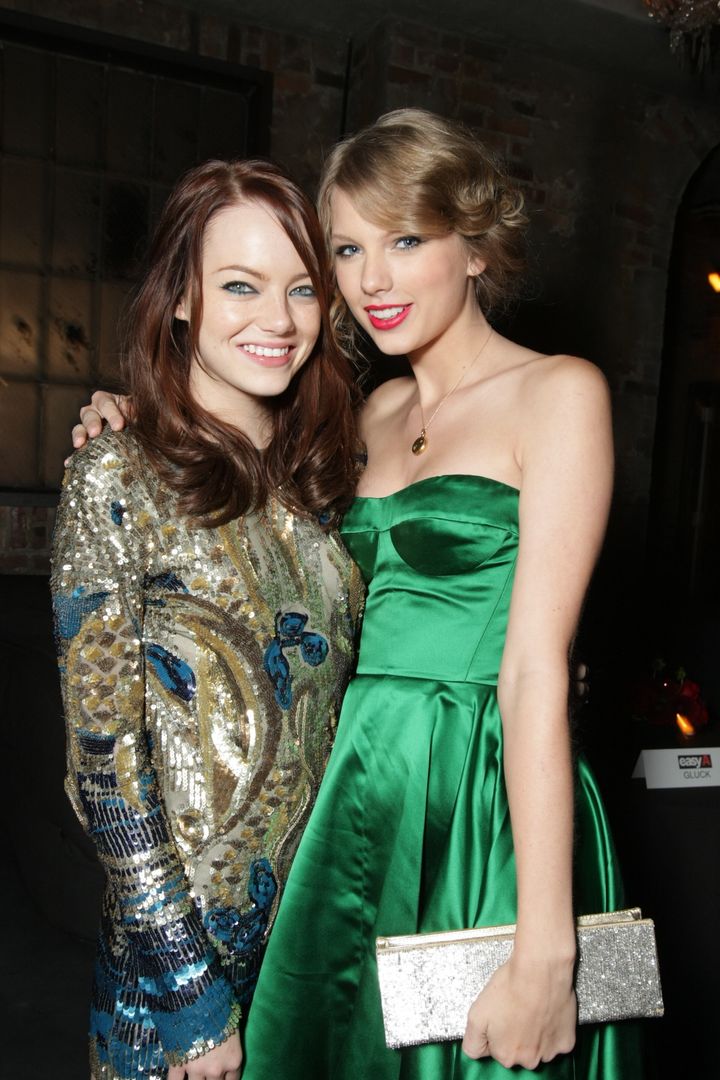 Emma Stone and Taylor Swift in 2010. 
