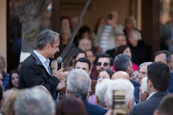 Ο Κυριάκος Μητσοτάκης μίλησε το απόγευμα σε πολίτες του Έβρου